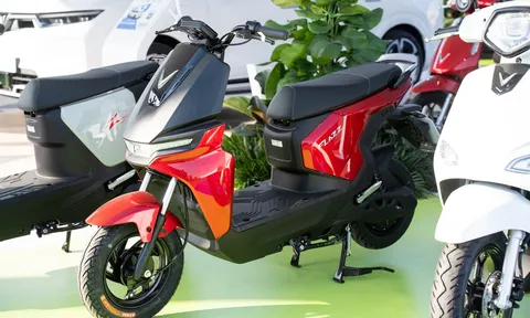 Chọn xe máy điện cho con đi học: VinFast Flazz “được lòng” cả phụ huynh và học sinh