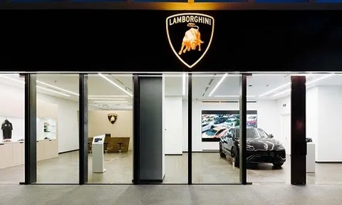 Lamborghini HCMC chính thức đi vào hoạt động với không gian showroom mới