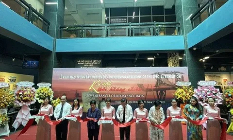 Trưng bày chuyên đề “Kỷ vật thời kháng chiến”