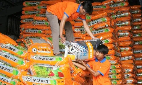 Phân bón Việt Úc: Luôn mong muốn mang đến sản phẩm tốt nhất cho bà con nông dân.