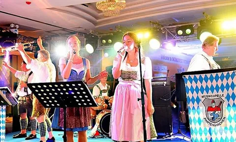 Tham gia lễ hội uống Bia không giới hạn cùng GBA Oktoberfest Việt Nam 2019