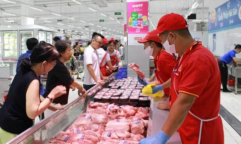 Saigon Co.op khai trương 4 siêu thị Co.opmart tại 3 tỉnh thành chỉ trong 1 ngày