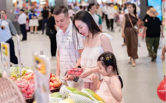 Rộn ràng không gian mua sắm - giải trí “3 thế hệ” tại AEON Hải Dương dịp khai trương