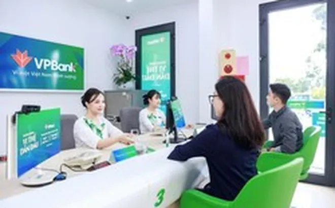 Ngày 23/10, gửi 100 triệu đồng tại MB, VPBank, Techcombank, Sacombank, SHB, ACB nhận bao nhiêu tiền lãi sau 6 tháng?